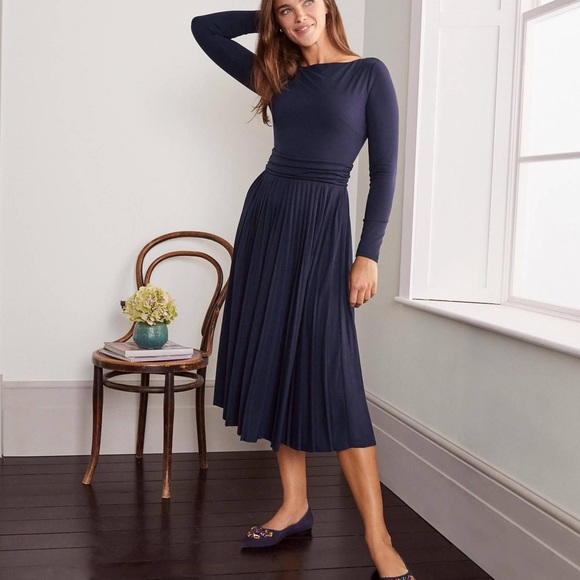 Boden Dresses & Skirts - Boden Catherine Jersey Pleated Dress Navy Blue Size 12